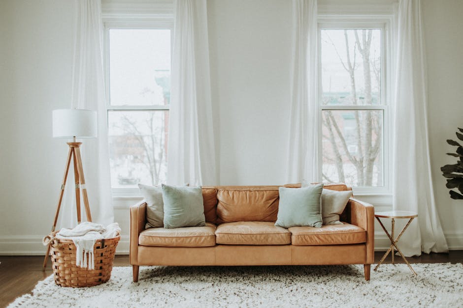 How to Upholster a Simple Cushion Cover